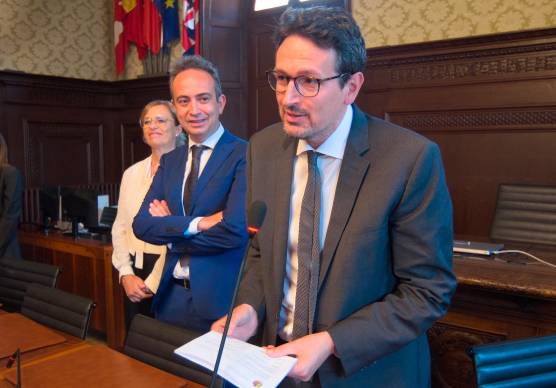 Il sindaco Alessandro Barattoni (Fiorentini)