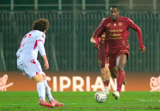 Stefano Okaka all’andata realizzò il gol-vittoria di tacco all’ultimo respiro: stasera l’attaccante giocherà titolare (Fiorentini)