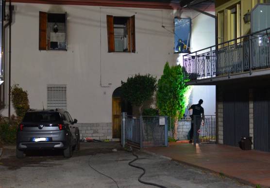 Ravenna, Tragedia nella notte: incendio in Borgo San Rocco, un uomo perde la vita