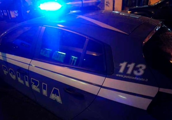 Ravenna, la rissa degenera con 5 colpi di pistola a salve: coinvolte anche alcune donne