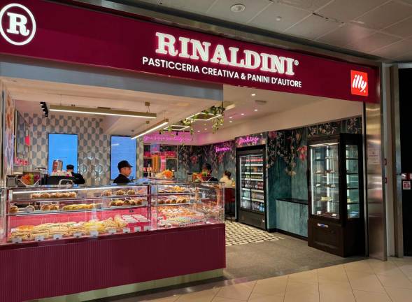 Rimini, Rinaldini Pastry apre un punto vendita all’aeroporto di Bologna