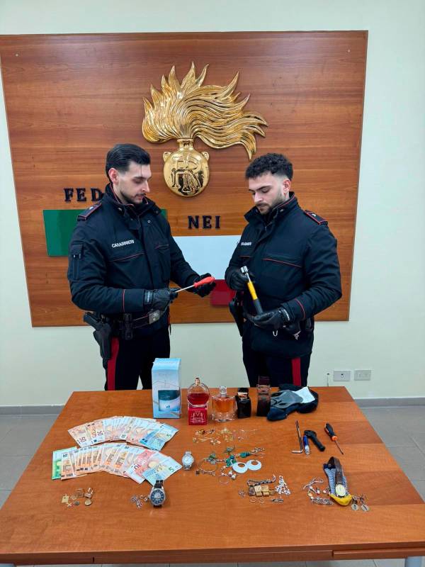 Faenza, sgominata la banda di ladri d’appartamento: in carcere due uomini e una donna