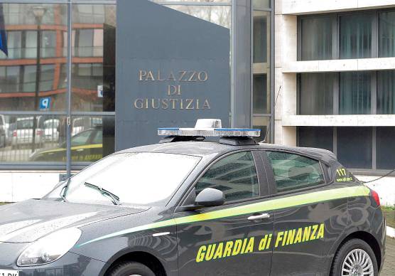 Rimini. Straordinari pagati come “trasferte”, il giudice: “L’azienda deve versare 40mila euro”