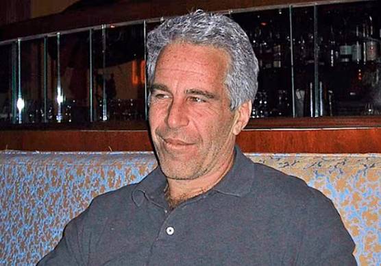 Rimini, lo scandalo Epstein e il giallo della chat “I like San Marino”