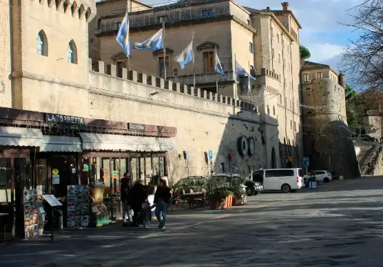 Piazzale Lo Stradone
