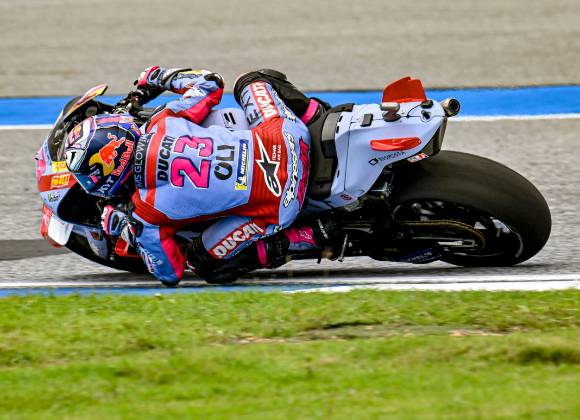 MotoGp, Martin in pole in Malesia davanti a Bastianini, Bezzecchi ha il ...