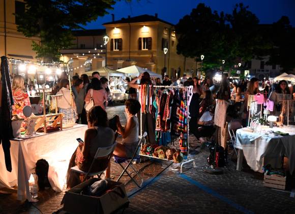 Centro storico di Forlì durante gli eventi estivi