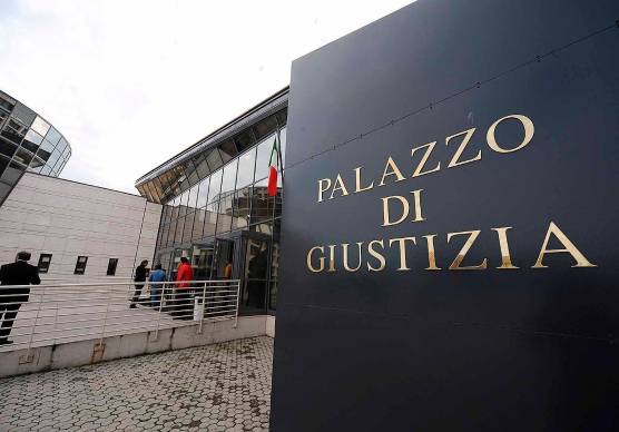 Rimini. Abusi sulla pronipote di sei anni: 73enne condannato