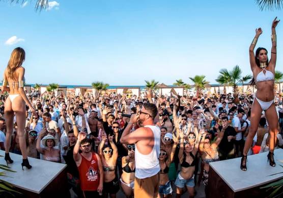 Milano Marittima, il Papeete riparte con “Pasquamarittima”