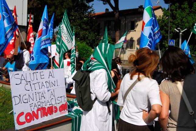 Ravenna, “ci sentiamo farmaspicci”: la protesta delle Farmacie Comunali - Gallery