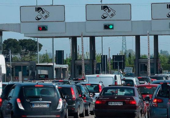 A14, chiusura notturna per il casello Rimini nord tra mercoledì e giovedì, funzionerà solo in uscia da Ancona
