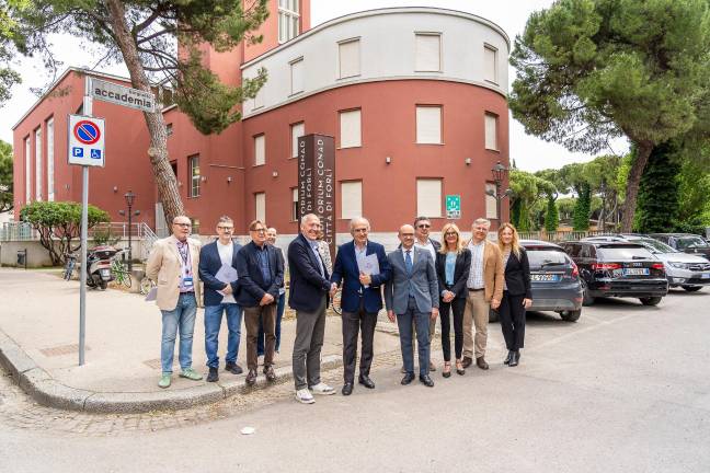 Forlì, Malika Ayane inaugura i concerti del nuovo auditorium Conad VIDEO