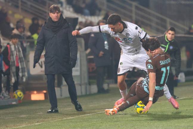 Il tecnico Michele Mignani non è mai riuscito a battere il Bari da ex: i pugliesi sono imbattuti al Dino Manuzzi dal 18 ottobre 2013 (foto Zanotti)