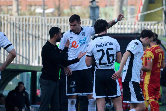 Ashley Cole insieme a Giovanni Zaro, Matteo Piacentini e Tommaso Berti (Zanotti)