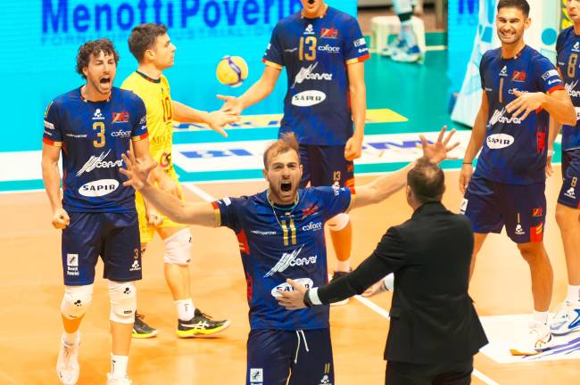 Il palleggiatore della Consar Antonino Russo (foto Fiorentini)