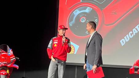 MotoGp, Marquez: “Il 2026 un anno importante in Ducati, per il futuro devo capire cosa fare” VIDEO