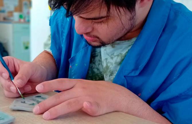 “Nuova Famiglia” al lavoroper i doni solidali natalizi