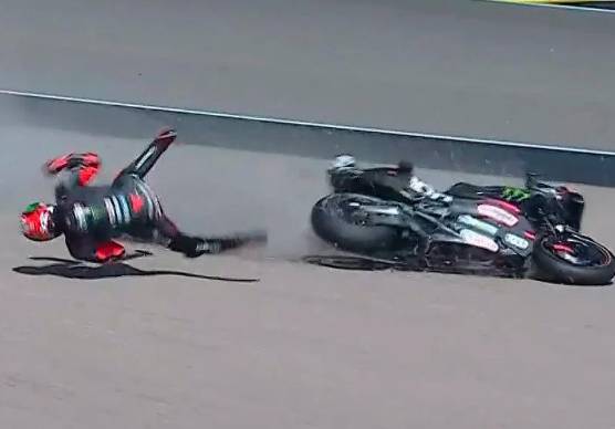 MotoGp, Aprilia annuncia: “Bezzecchi operato con successo dal professor Porcellini”. Ecco quando potrebbe rientrare