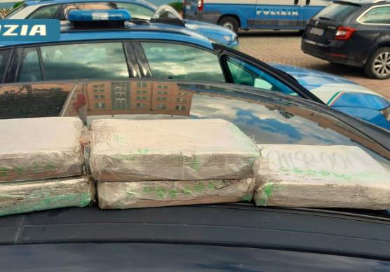 Ravenna. Maxi sequestro di cocaina in autostrada, arrestato un corriere albanese