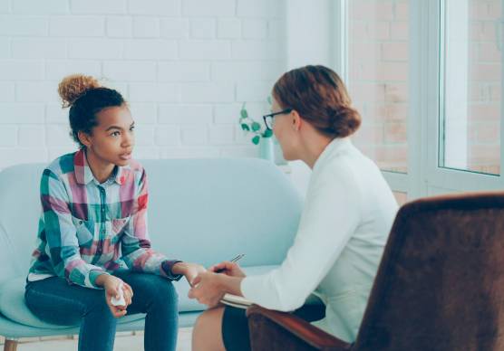 Bonus psicologo in Emilia-Romagna, su oltre 25mila domande solo il 2,6% è stato accolto: “Così non si raggiunge chi ha più bisogno”