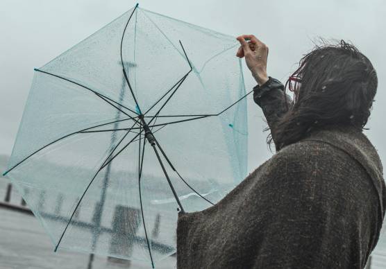 Meteo Romagna, torna la pioggia e allerta arancione per vento giovedì 19 febbraio