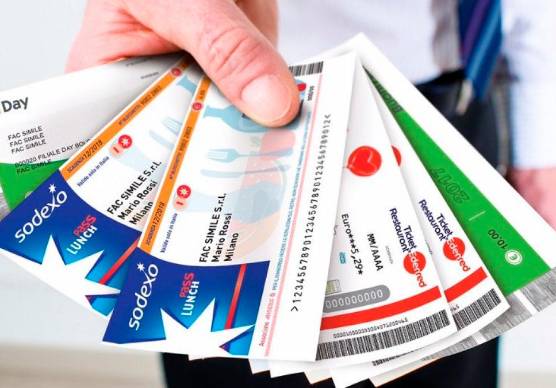 Regione Emilia-Romagna, buoni pasto a chi fa smart working, minaccia di sciopero se non si parte