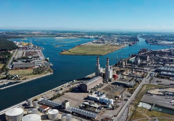 Porto Ravenna, cambiano le regole sull’uso delle fiamme libere a bordo delle navi