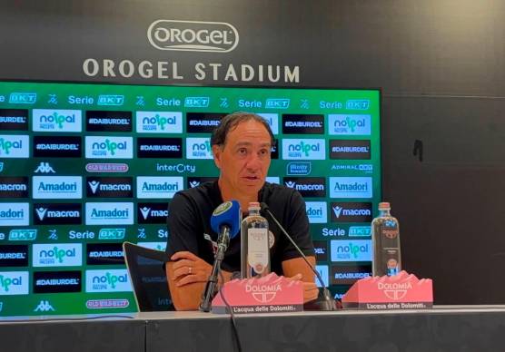 L’allenatore dell’Avellino, Alessandro Nesta