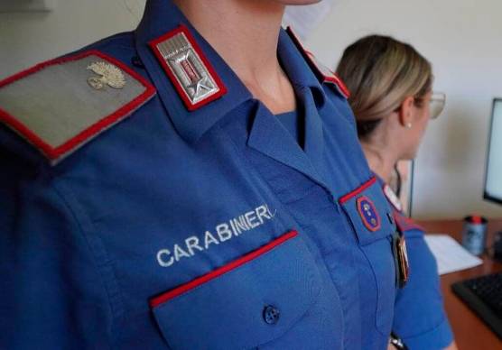 Ravenna, dagli sms di Poste italiane alle ricariche su Postepay: denunciati 5 truffatori