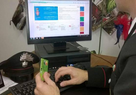 Decisiva la collaborazione tra i Carabinieri di Ravenna e un noto istituto di credito
