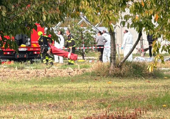 Le operazioni di recupero della salma (Foto e video Zanotti)