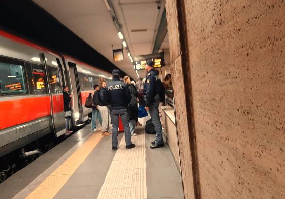 Rimini. Controllo notturno in stazione: arrestato con due etti di hashish