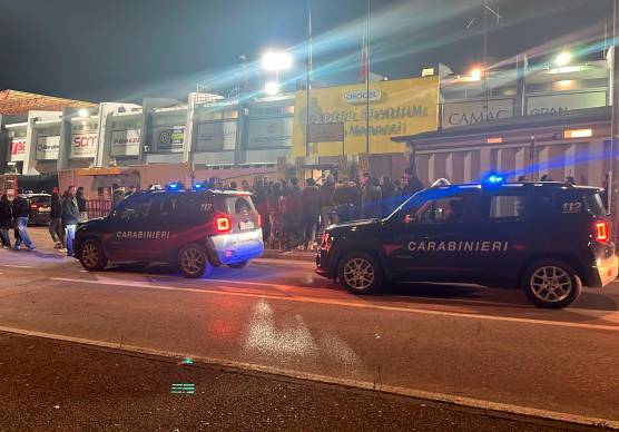 Cesena fischiato e contestato VIDEO