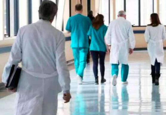 Rimini, entra armato di coltello al Sert per chiedere il metadone: arrestato e subito scarcerato