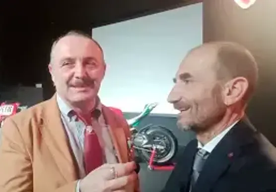 MotoGp, Domenicali: “Marquez darà ancora tantissimo alla Ducati, complimenti all’Aprilia e a Bezzecchi” VIDEO