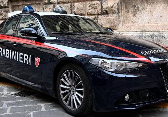 Cattolica, rissa tra famiglie finisce a coltellate dopo un diverbio stradale