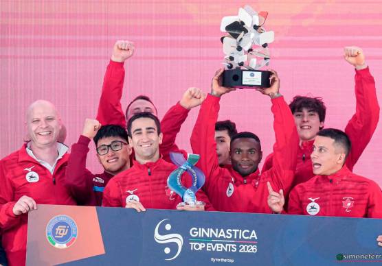 Il Romagna Team festeggia lo storico scudetto conquistato sabato scorso a Bergamo