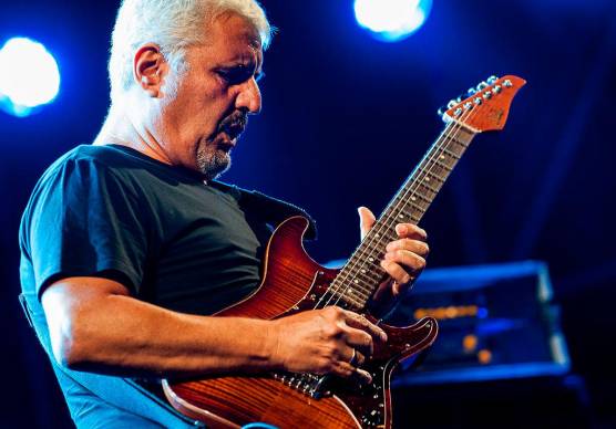 Forlì, omaggio a Pino Daniele con “Blues for Pino” alla Rocca di Ravaldino