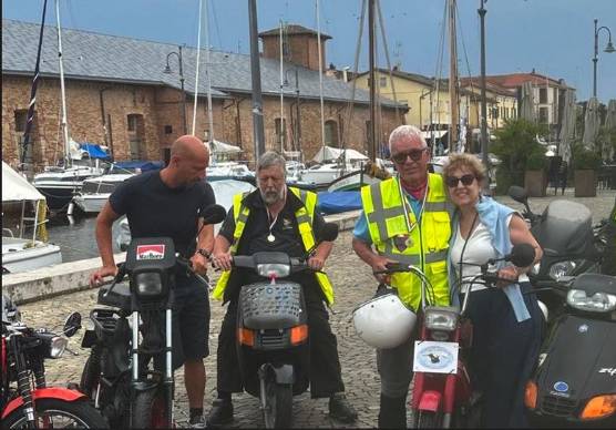 Faenza, dal Tirreno all’Adriatico in sella a un cinquantino