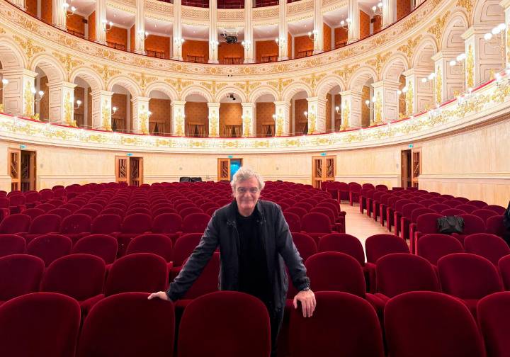 Mario Martone in visita al teatro Galli