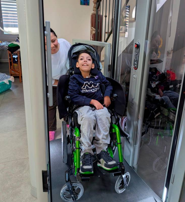 Angelino, 11 anni, frequenta la quinta elementare