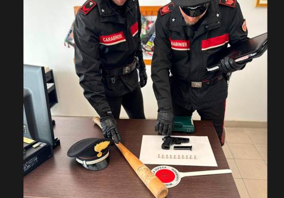 Bellaria, iniziano a litigare e lo colpisce alla testa con una scacciacani e una mazza da baseball: 27enne denunciato