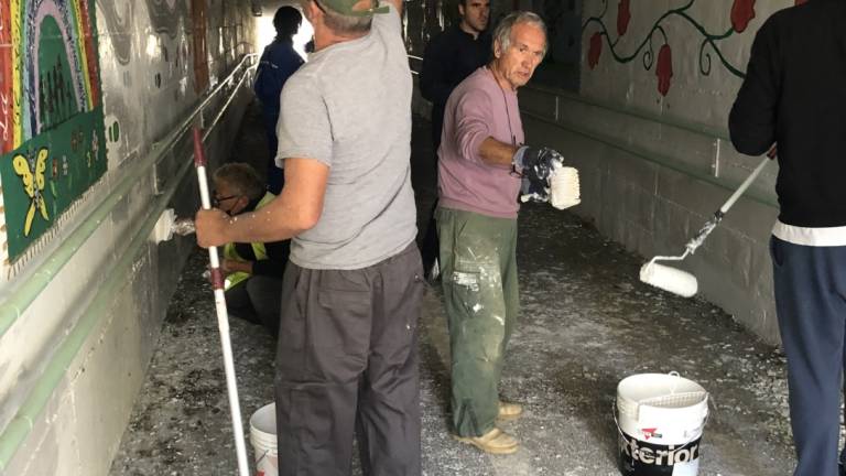 Cesena, genitori e cittadini puliscono i sottopassi di Ronta - Gallery