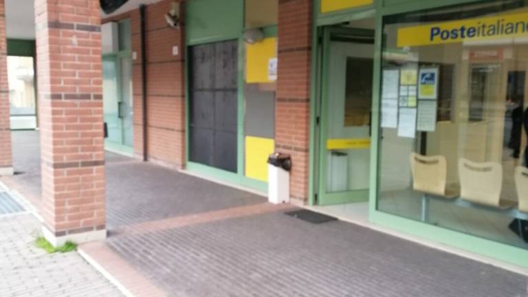 Pietracuta, Poste chiuse per lavori dopo l'assalto al bancomat
