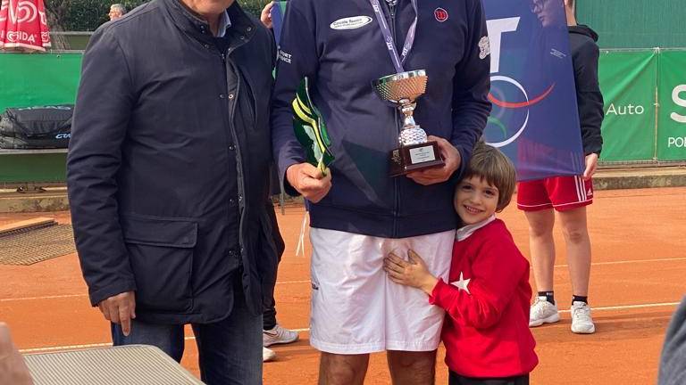 Tennis, Paolo Pambianco vince l'Over 50 nel master Grand Prix di Desenzano