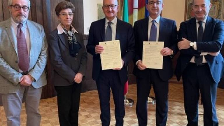 Ravenna, prefettura e Confindustria Romagna firmano il protocollo antimafia