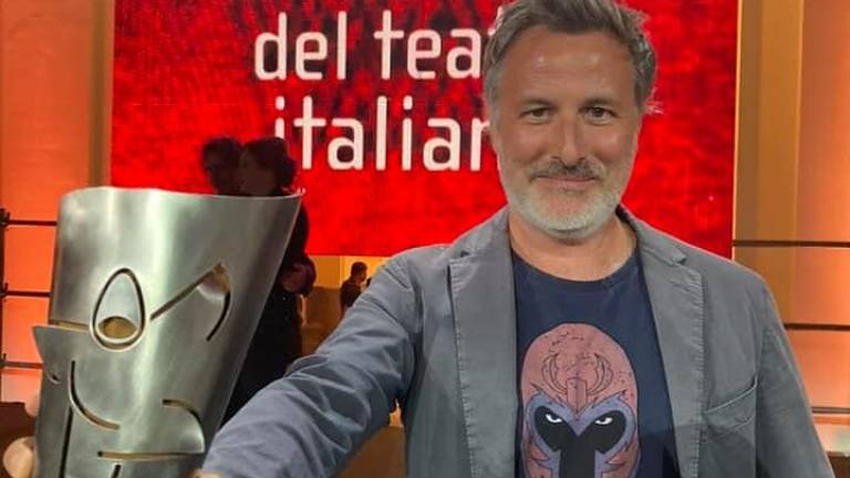 Accademia Perduta, Davide Enia vince il Premio Le Maschere teatro italiano
