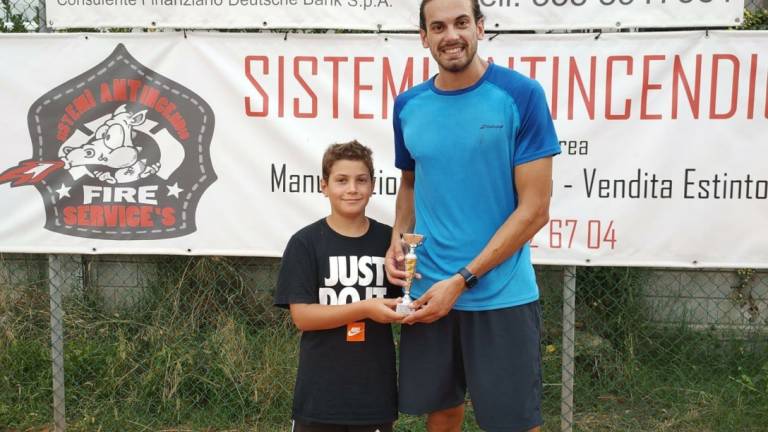 Tennis, Zamagna, Vagnini e Zamagni ai quarti al memorial Cicconetti