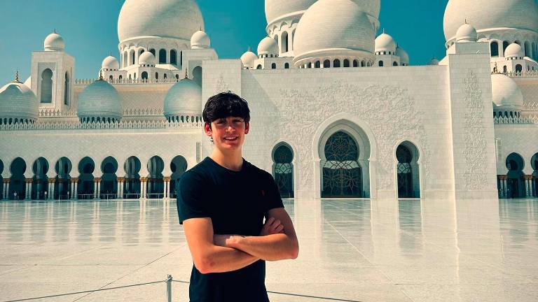 Federico De Iulio, uno degli studenti riminesi bloccati a Dubai