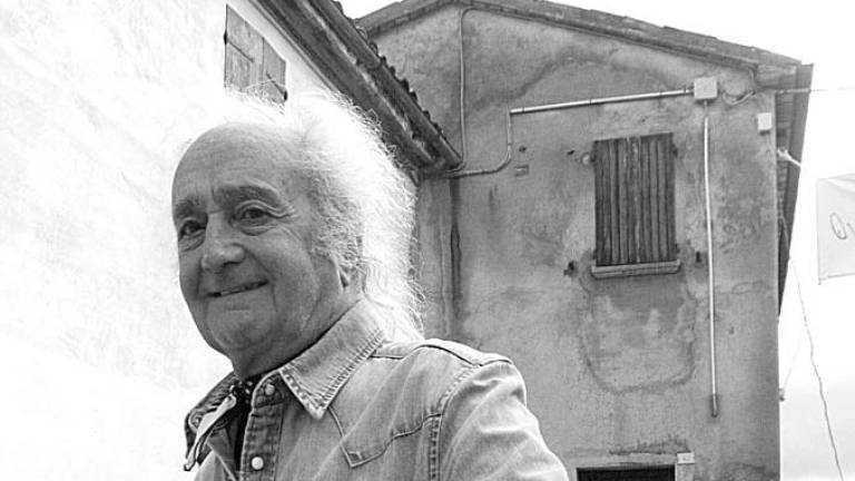 Morto l’artista Fernando Gualtieri, una vita fra Parigi e la Romagna